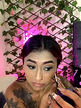 Snapshot of Dirty_isabella18 chatting on 10.26.25 Dirty isabella18 online show from 10.26.25