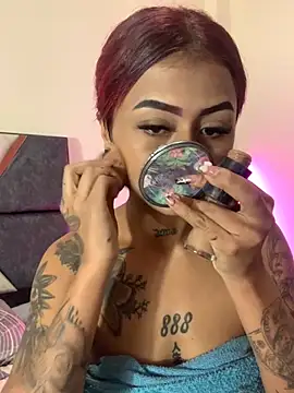 Snapshot of Dirty_isabella18 chatting on 11.13.25 Dirty isabella18 online show from 11.13.25