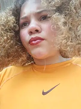 Snapshot of SirenRouge_69 chatting on 03.13.26 SirenRouge 69 online show from 03.13.26