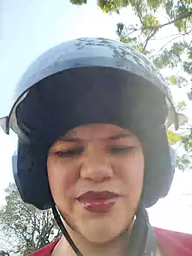 Snapshot of SirenRouge_69 chatting on 03.16.26 SirenRouge 69 online show from 03.16.26