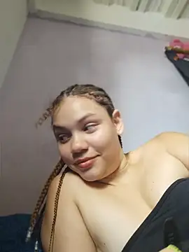 SirenRouge 69 online show from 05.04.26