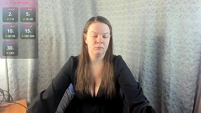 MiaLores online show from 02.24.26