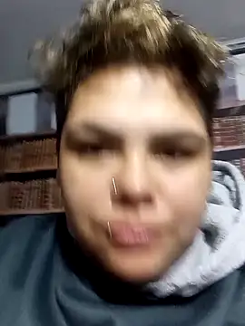 Snapshot of Hailey_Curvy chatting on 09.19.25 Hailey Curvy online show from 09.19.25