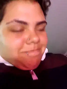 Snapshot of Hailey_Curvy chatting on 09.25.25 Hailey Curvy online show from 09.25.25