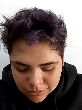 Snapshot of Hailey_Curvy chatting on 09.28.25 Hailey Curvy online show from 09.28.25