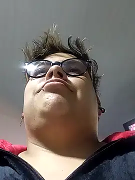 Snapshot of Hailey_Curvy chatting on 10.12.25 Hailey Curvy online show from 10.12.25