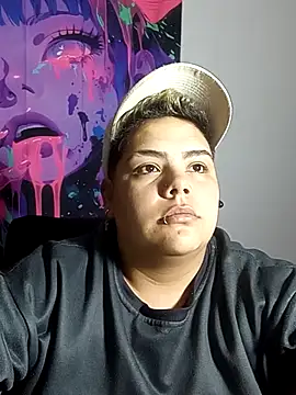 Snapshot of Hailey_Curvy chatting on 10.15.25 Hailey Curvy online show from 10.15.25