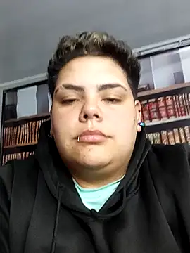 Snapshot of Hailey_Curvy chatting on 10.17.25 Hailey Curvy online show from 10.17.25