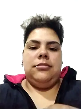 Snapshot of Hailey_Curvy chatting on 10.19.25 Hailey Curvy online show from 10.19.25