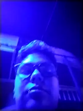 Snapshot of Hailey_Curvy chatting on 10.29.25 Hailey Curvy online show from 10.29.25