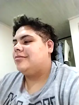 Snapshot of Hailey_Curvy chatting on 10.29.25 Hailey Curvy online show from 10.29.25