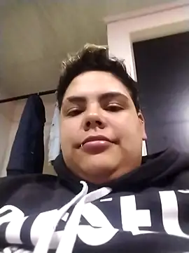 Snapshot of Hailey_Curvy chatting on 10.30.25 Hailey Curvy online show from 10.30.25