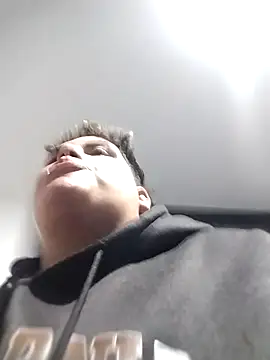 Snapshot of Hailey_Curvy chatting on 11.04.25 Hailey Curvy online show from 11.04.25