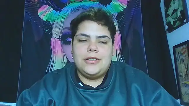 Snapshot of Hailey_Curvy chatting on 11.15.25 Hailey Curvy online show from 11.15.25