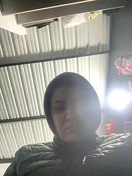 Snapshot of Madyson94 chatting on 11.18.25 Madyson94 online show from 11.18.25