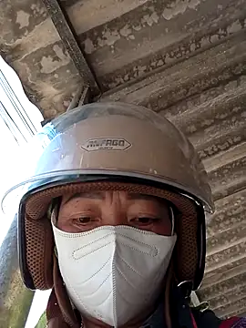  Helala  online show from 10.05.25