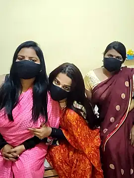 Snapshot of Hot_modal chatting on 10.17.25 Hot modal online show from 10.17.25