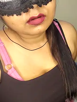 Hot modal online show from 06.04.26