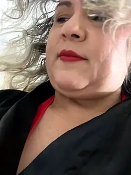 Snapshot of Lucy_Milf_474 chatting on 11.09.25 Lucy Milf 474 online show from 11.09.25