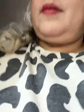 Lucy Milf 474 online show from 02.17.26