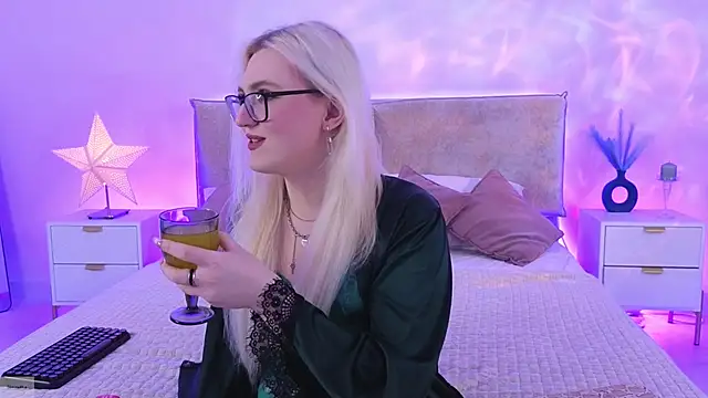 Jules night online show from 02.07.26