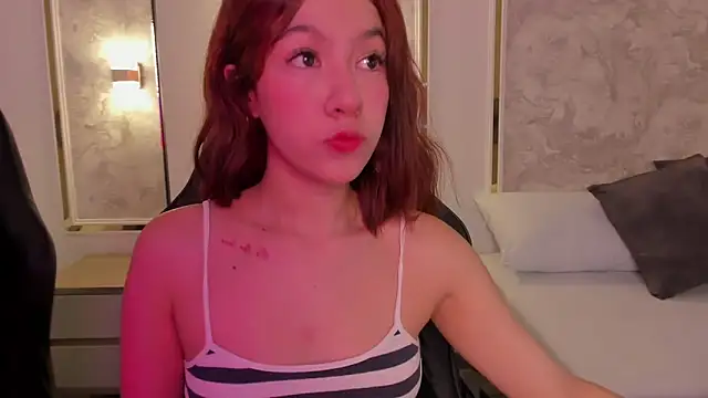 doll eyees  online show from 09.20.25