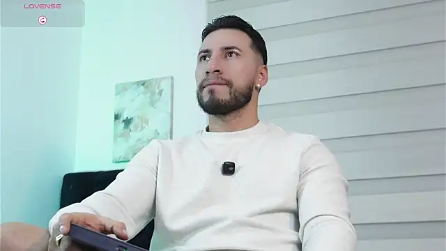 Thiago Hill online show from 04.24.26