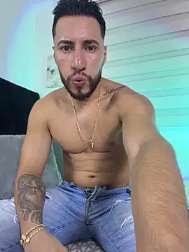 Thiago Hill online show from 06.14.26