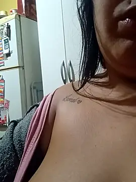 Pomelit00 online show from 04.11.26