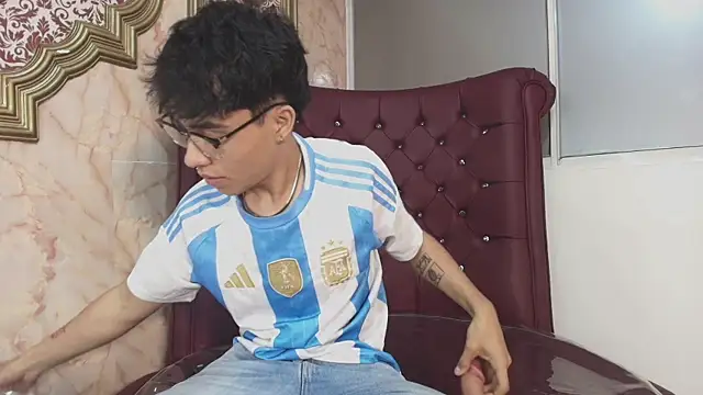 Dani rivass online show from 09.18.25