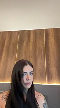 Snapshot of AliceRitter chatting on 10.15.25 AliceRitter online show from 10.15.25