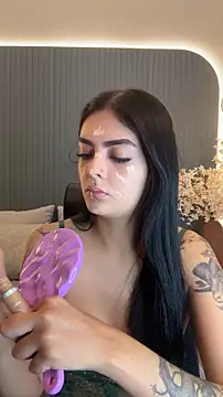 AliceRitter online show from 12.20.25