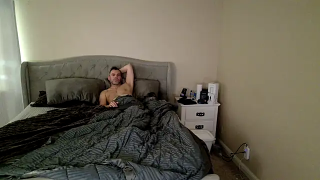 Snapshot of Ty_lerDavid chatting on 09.24.25 Ty lerDavid online show from 09.24.25