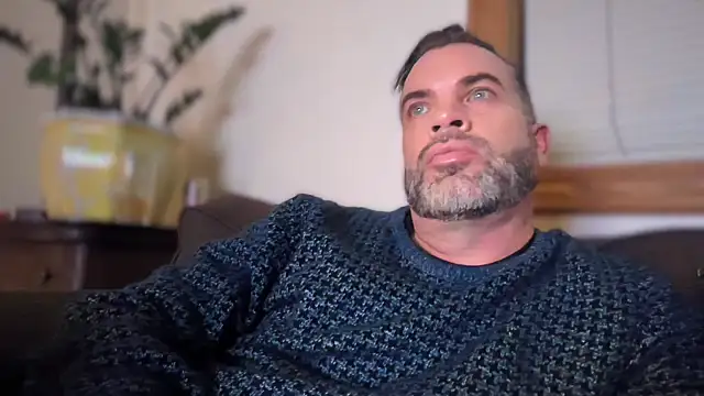 Snapshot of Ty_lerDavid chatting on 01.08.26 Ty lerDavid online show from 01.08.26