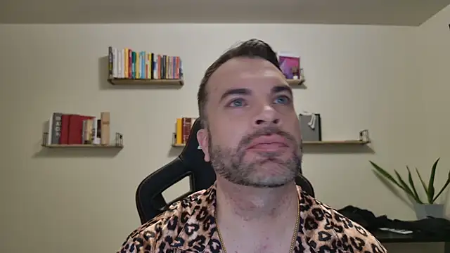 Snapshot of Ty_lerDavid chatting on 02.19.26 Ty lerDavid online show from 02.19.26