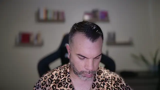 Snapshot of Ty_lerDavid chatting on 03.05.26 Ty lerDavid online show from 03.05.26