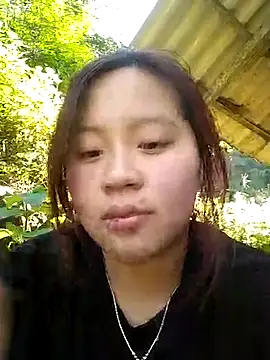 Snapshot of maianhcute chatting on 11.28.25 maianhcute online show from 11.28.25