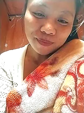 Snapshot of venu00 chatting on 09.28.25 venu00 online show from 09.28.25