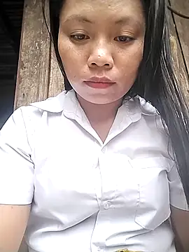 Snapshot of venu00 chatting on 10.22.25 venu00 online show from 10.22.25