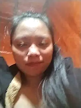 Snapshot of venu00 chatting on 10.26.25 venu00 online show from 10.26.25