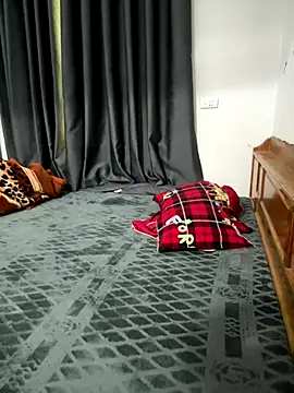 Snapshot of Minky69 chatting on 11.29.25 Minky69 online show from 11.29.25