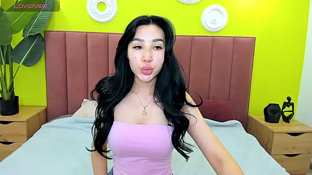 Jennifer Munoz online show from 10.19.25