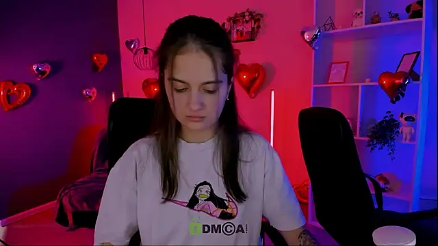 Snapshot of talia_seduce chatting on 02.14.26 talia seduce online show from 02.14.26