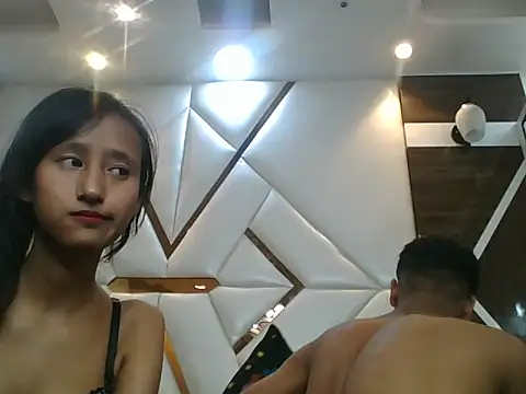 lily 9900 online show from 10.12.25