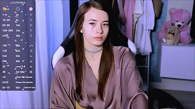 ZoyaMill online show from 09.23.25