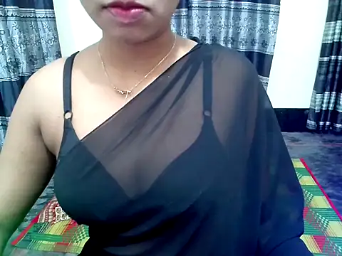 Snapshot of blackpori chatting on 09.29.25 blackpori online show from 09.29.25