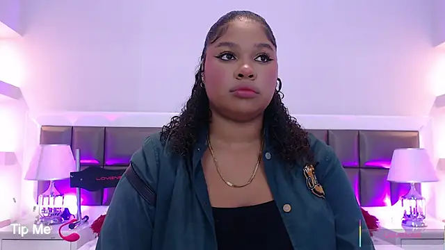 LennaEvans online show from 10.23.25