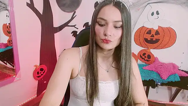 danna 888 online show from 10.23.25