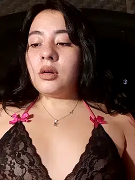 Snapshot of Yuli-27 chatting on 10.03.25 Yuli-27 online show from 10.03.25