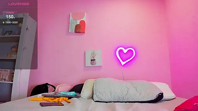 Snapshot of Georgina_Ferri_ chatting on 09.12.25 Georgina Ferri online show from 09.12.25